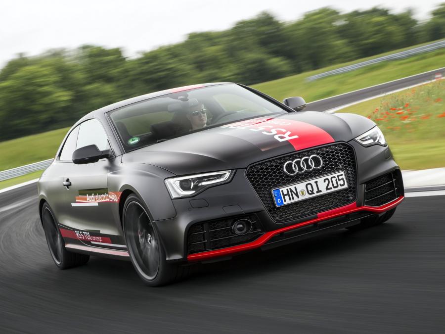  Audi RS5 TDI Concept 2014 года  (фото 18 из 30)